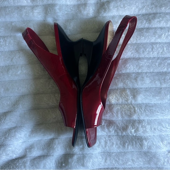Franco Sarto Italian Womens US8.5 Bright Red Peep-Toe Slingback Wedges - Picture 4 of 6